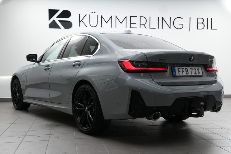 BMW 330 bild 11