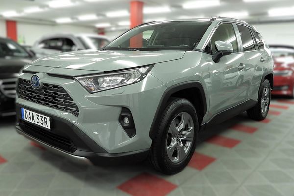 Toyota RAV4 Hybrid AWD-i E-CVT Webasto-Värme Drag SoV Hjul Carplay - 2022