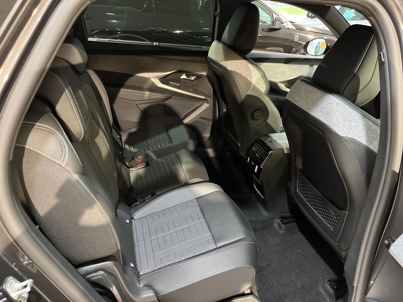 Peugeot 5008 bild 8