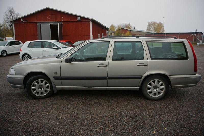 Volvo V70 bild 4
