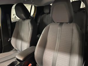 Peugeot 208 bild 9
