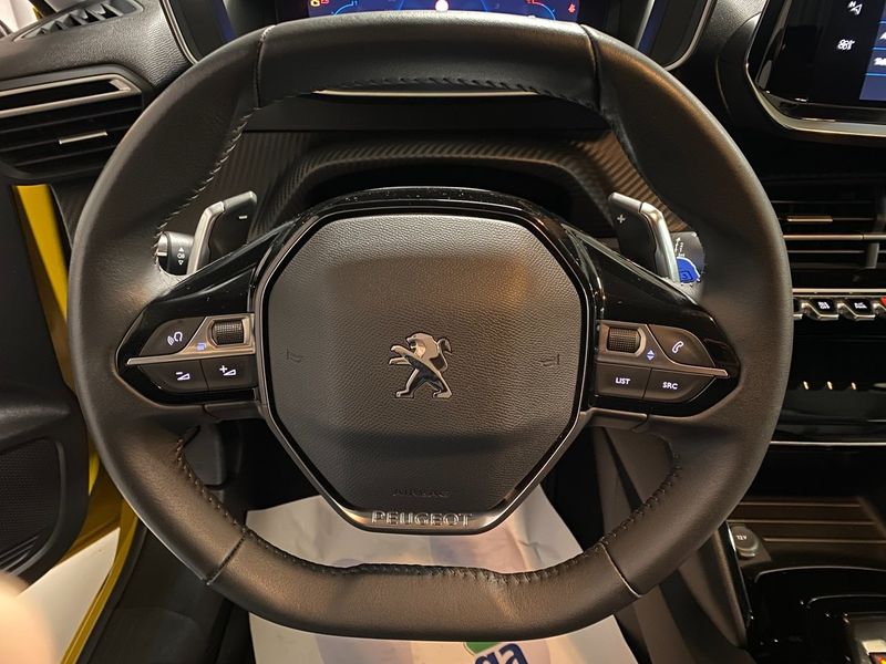 Peugeot 208 bild 19