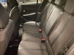 Peugeot 208 bild 7