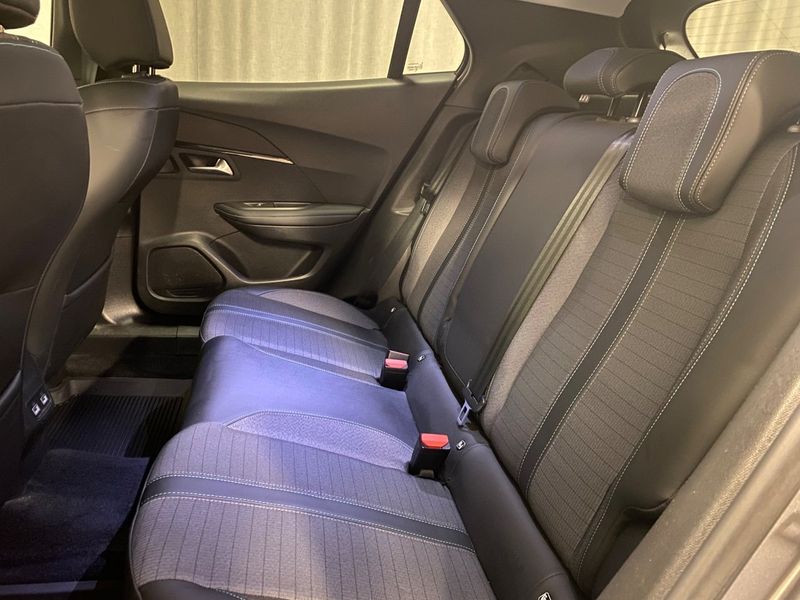 Peugeot 2008 bild 4