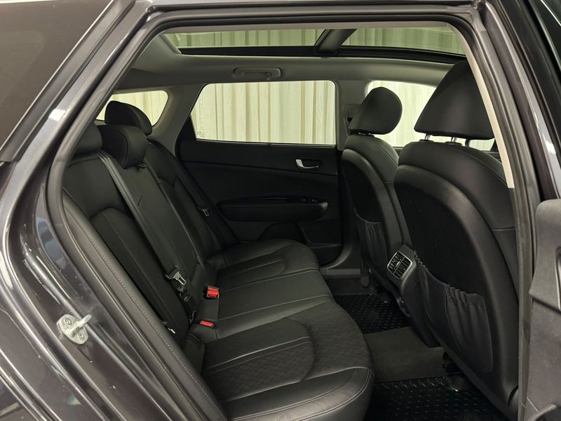 Kia Optima bild 23
