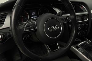 Audi A4 bild 13