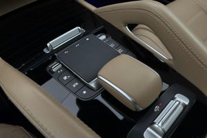 Mercedes GLS450 bild 16