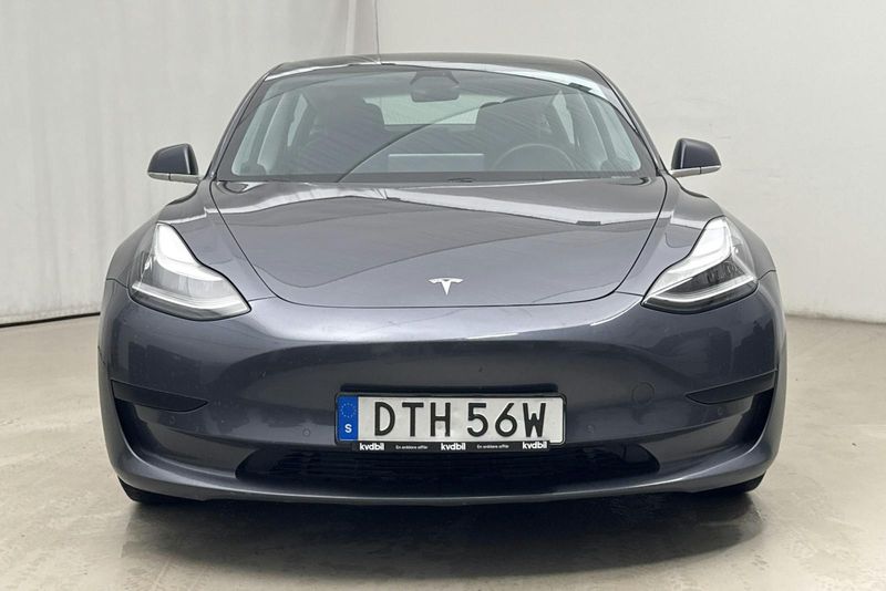 Tesla Model 3 bild 4