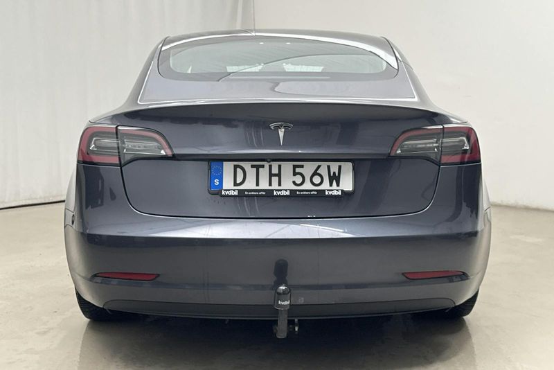 Tesla Model 3 bild 5