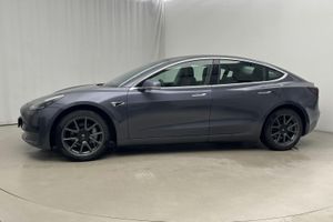 Tesla Model 3 bild 2