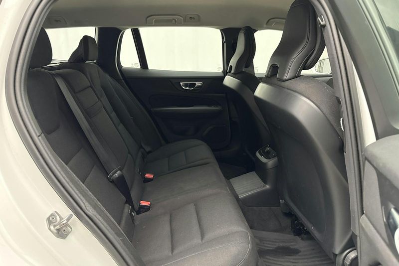 Volvo V60 bild 8