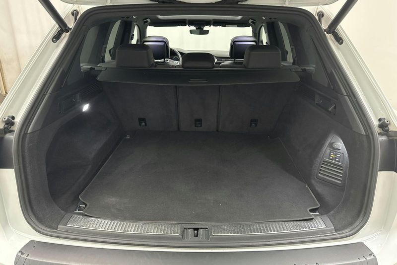 Volkswagen Touareg bild 9