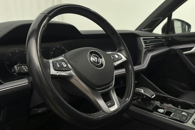 Volkswagen Touareg bild 18