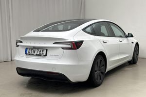 Tesla Model 3 bild 3