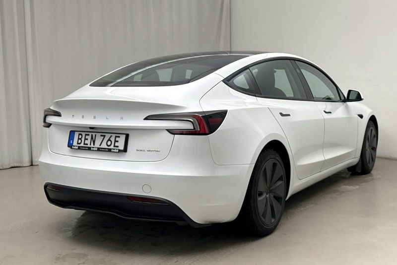Tesla Model 3 bild 3