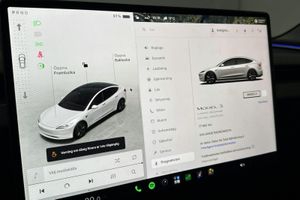 Tesla Model 3 bild 11