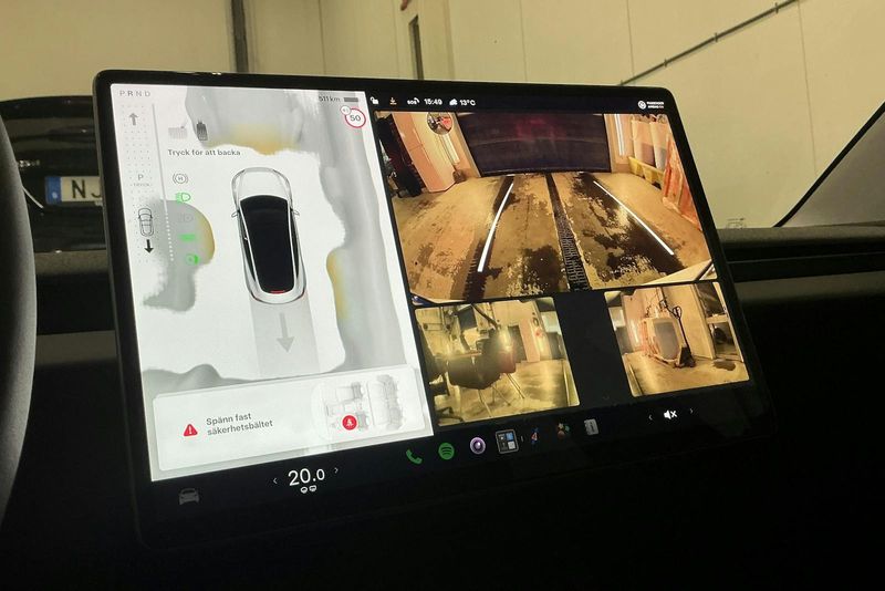 Tesla Model 3 bild 14