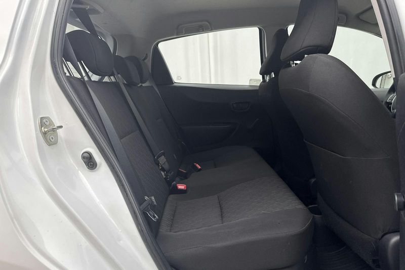 Toyota Yaris bild 8