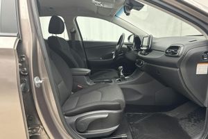 Hyundai i30 bild 7