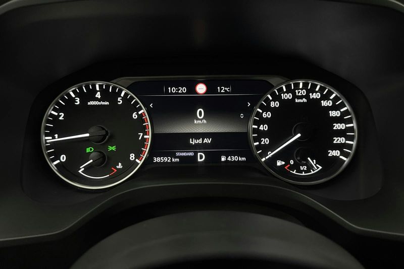 Nissan X-Trail bild 10