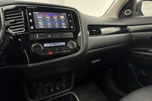 Mitsubishi Outlander bild 12