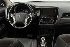 Mitsubishi Outlander bild 14