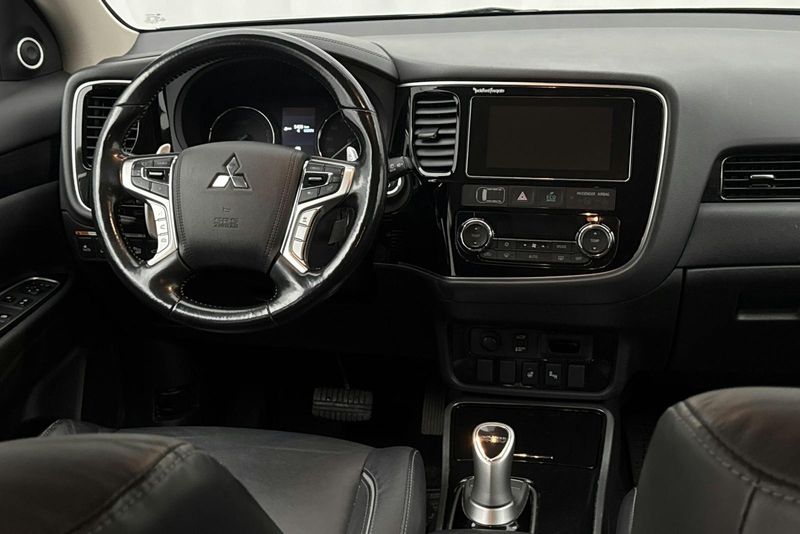 Mitsubishi Outlander bild 14