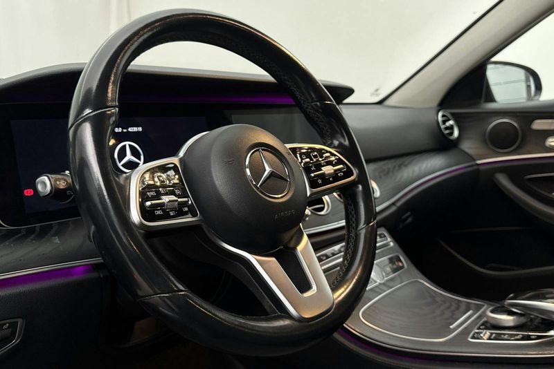 Mercedes E220 bild 14
