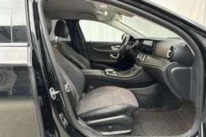 Mercedes E220 bild 7