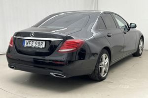 Mercedes E220 bild 3
