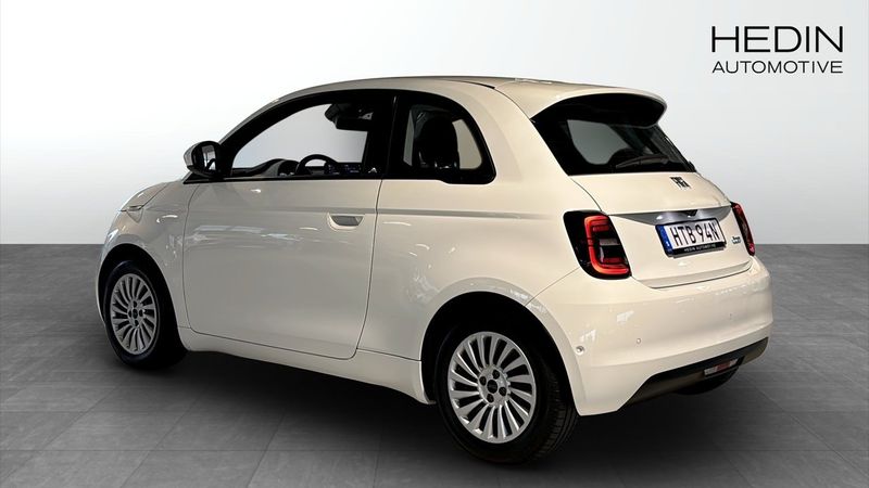 Fiat 500e bild 2