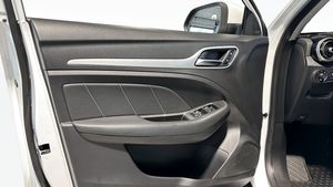 MG ZS EV bild 11