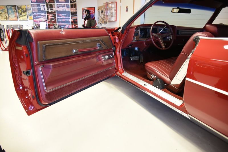 Pontiac Grand Ville bild 23