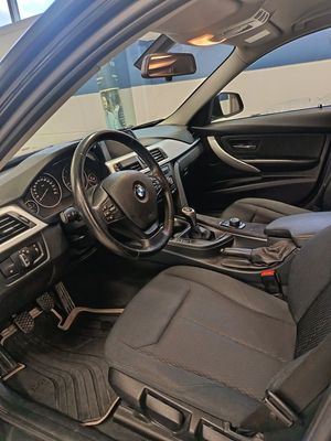 BMW 320 bild 7