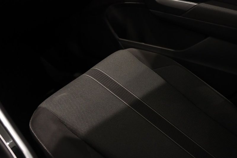 Volkswagen T-Roc bild 17