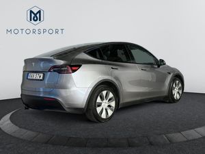 Tesla Model Y bild 8