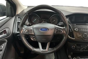 Ford Focus bild 16
