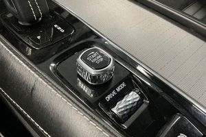 Volvo XC90 bild 30