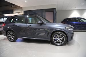 BMW X5 M bild 2