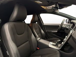 Volvo V60 bild 26