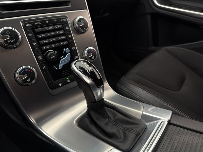 Volvo V60 bild 25