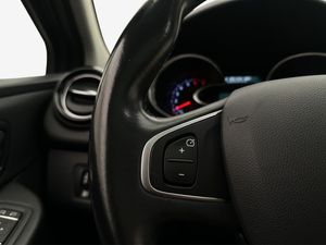 Renault Clio bild 18