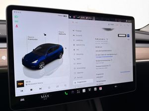 Tesla Model Y bild 21