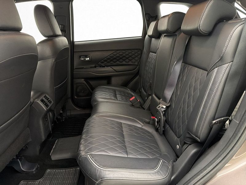 Mitsubishi Outlander bild 31