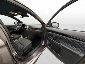 Mitsubishi Outlander bild 30