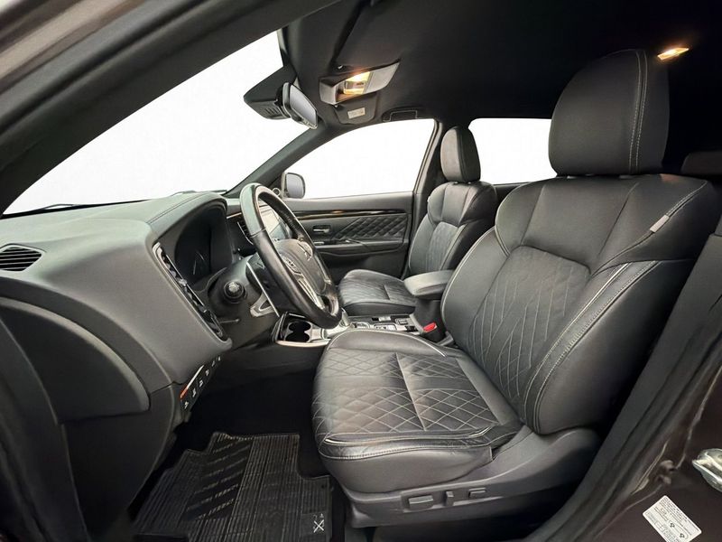 Mitsubishi Outlander bild 13