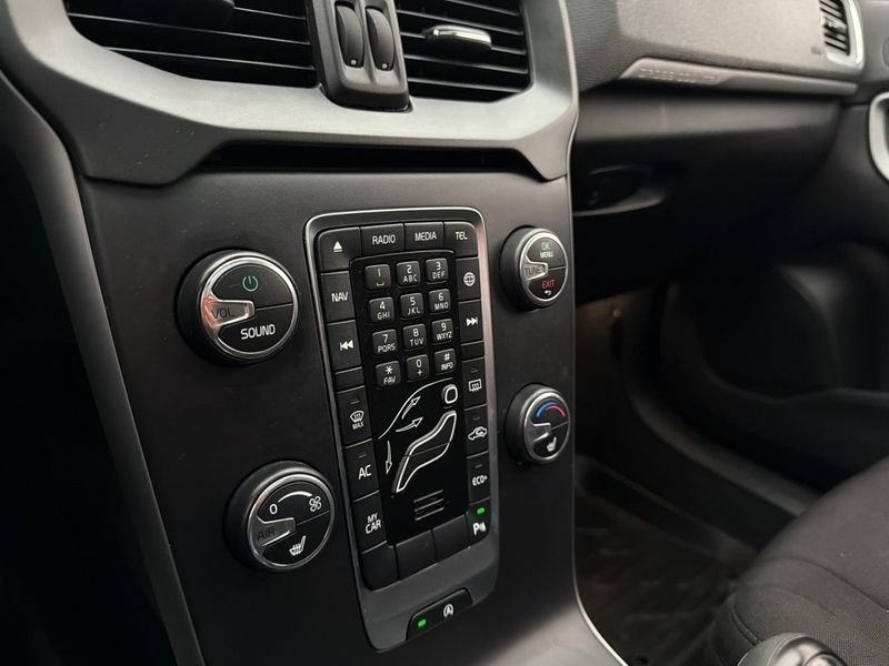 Volvo V40 bild 21