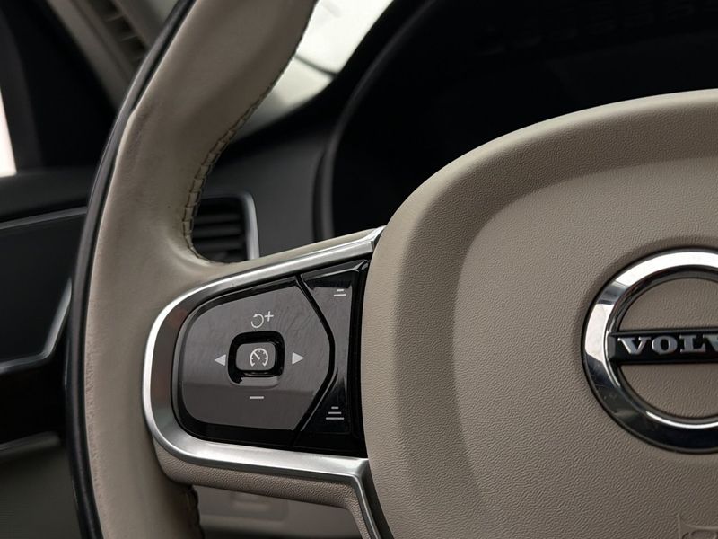 Volvo XC90 bild 36