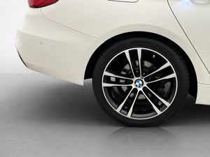 BMW 330 bild 35