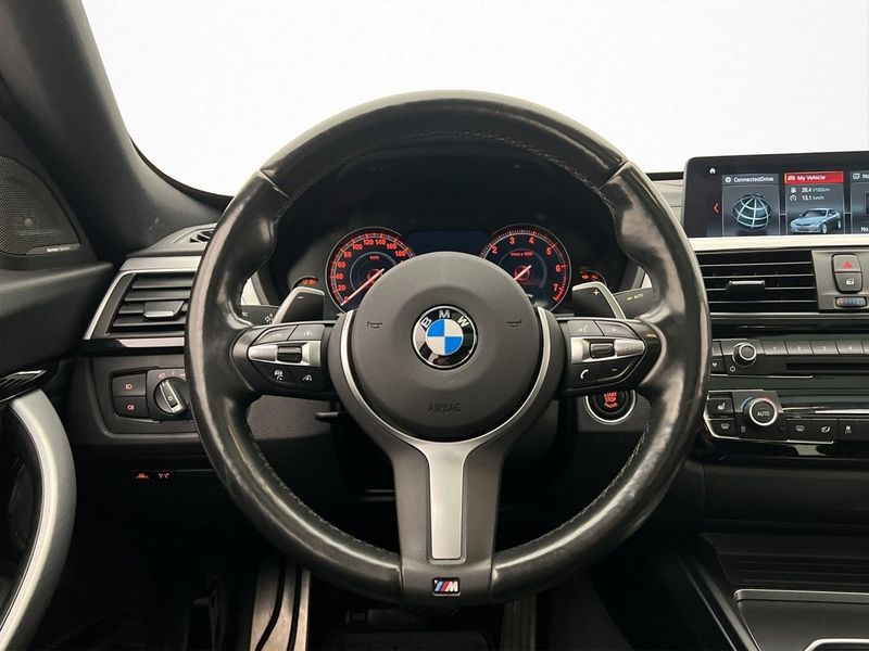 BMW 330 bild 17